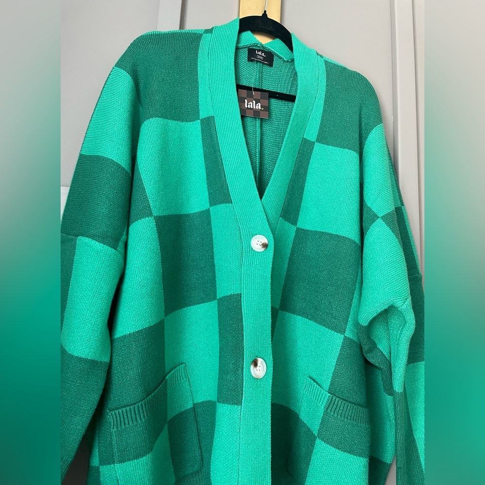 Love You Oversized Checkerboard Cardigan in Green Girl - Picture 2 of 5